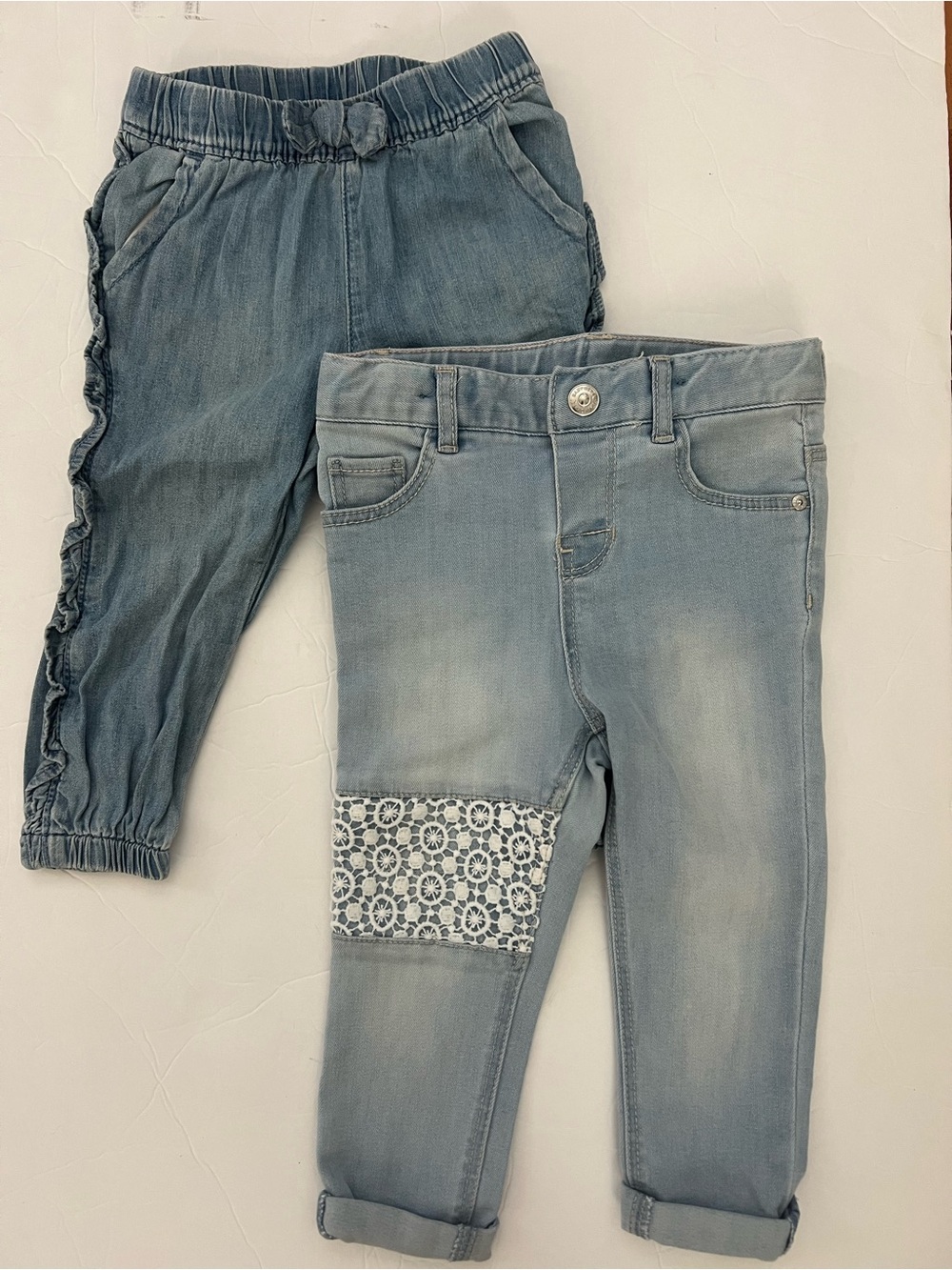 Toddler Girl Denim Jeans: Gap 12-18m / H&M 1.5-2y (Bundle of 2)